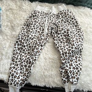 love streak sweatpants